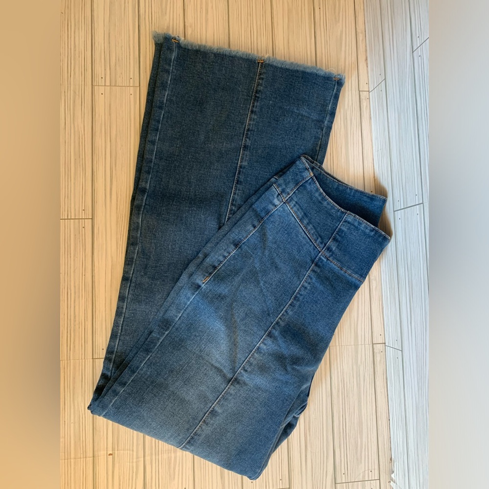 Sail blue 3 button and zip High-Rise Blue Women’s Jeans raw hem boutique